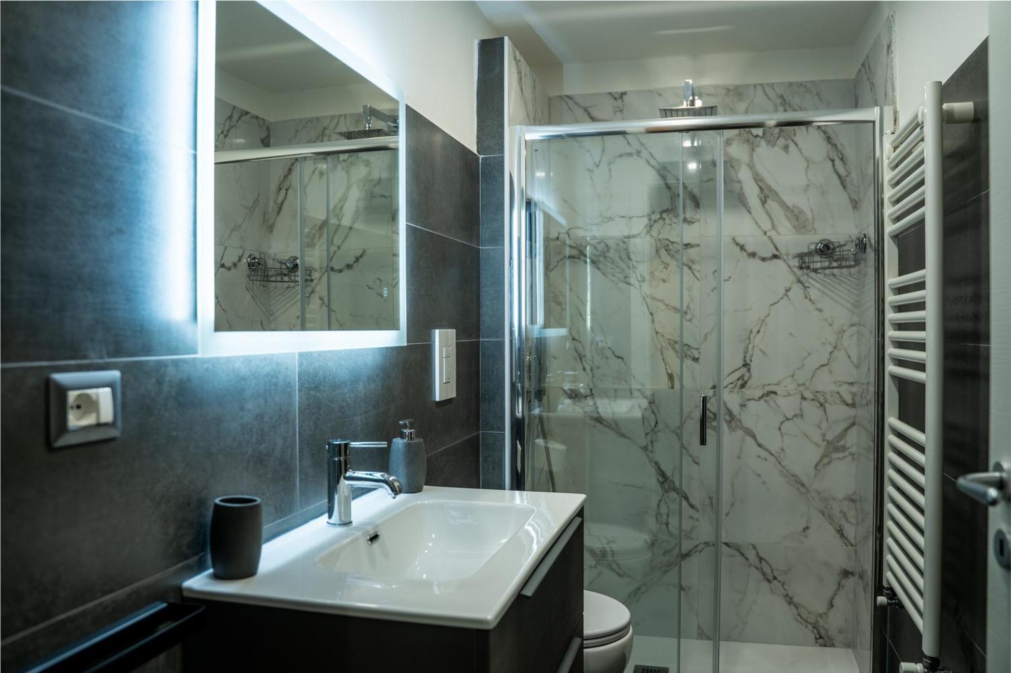Apartamento Dietro Al Plebiscito Luxury Nápoles