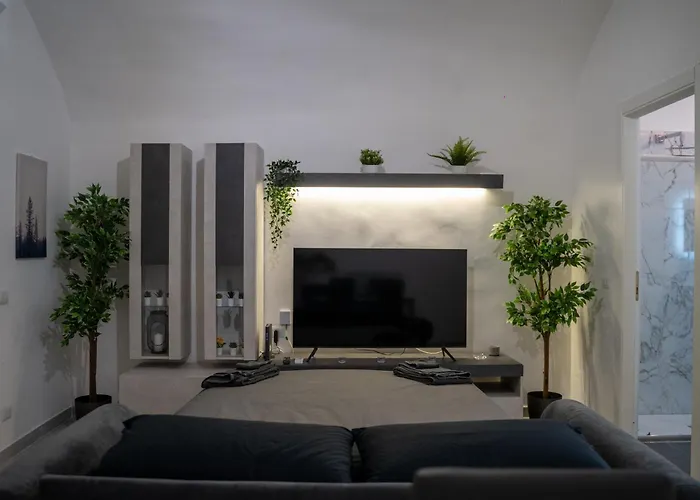 Dietro Al Plebiscito Luxury Suite