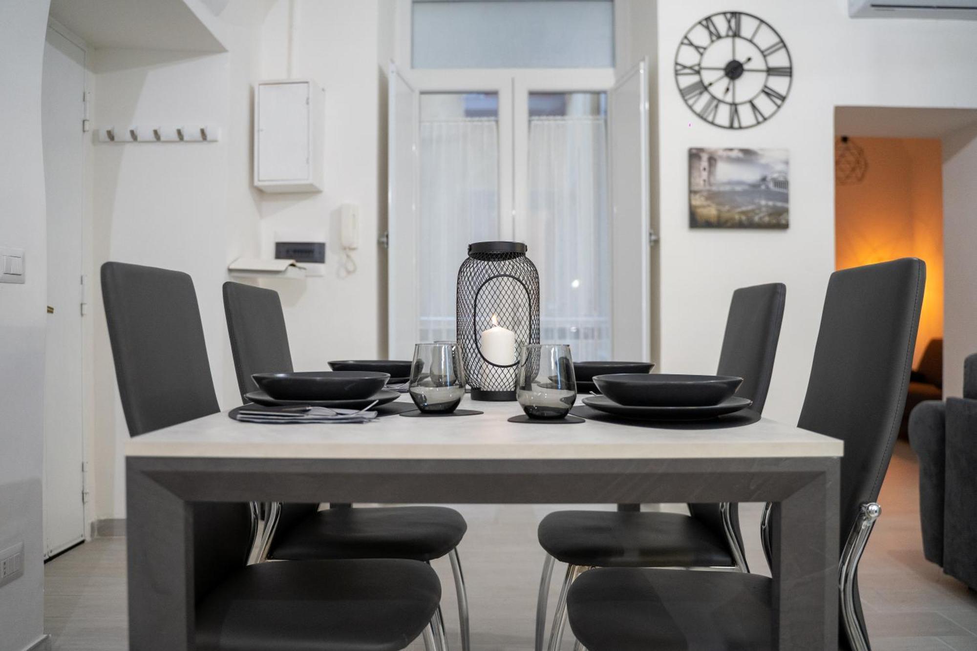 Apartamento Dietro Al Plebiscito Luxury